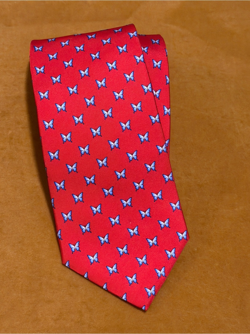 Brooks Brothers Makers Pure Silk Butterfly Pattern Tie - Classic Style